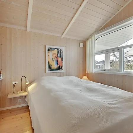 Σπίτι διακοπών Sitka - 250m From The Sea By Interhome