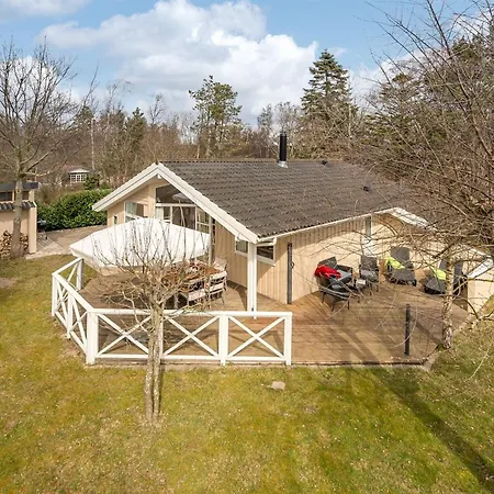 Σπίτι διακοπών Sitka - 250m From The Sea By Interhome